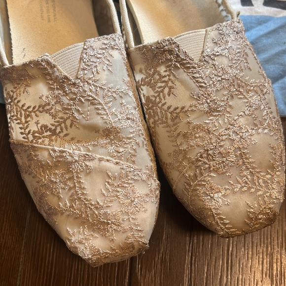 Toms Alpargata floral slip ons - rose gold metallic - Picture 2 of 4